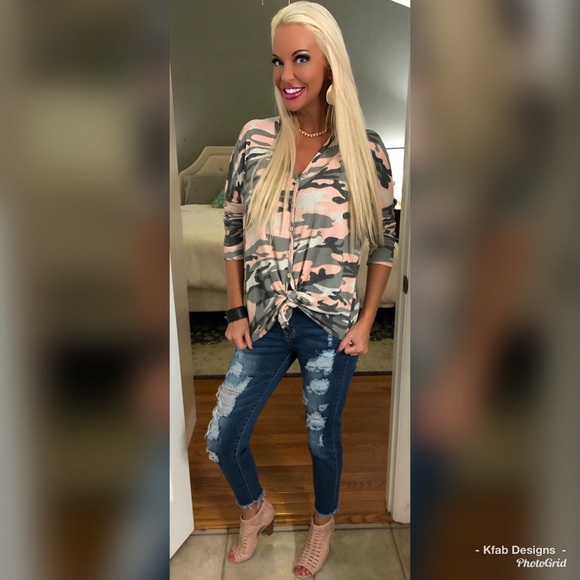 🥰LAST 1! Pink Camo Waffle Knit Tie Front Tunic! - Picture 3 of 7